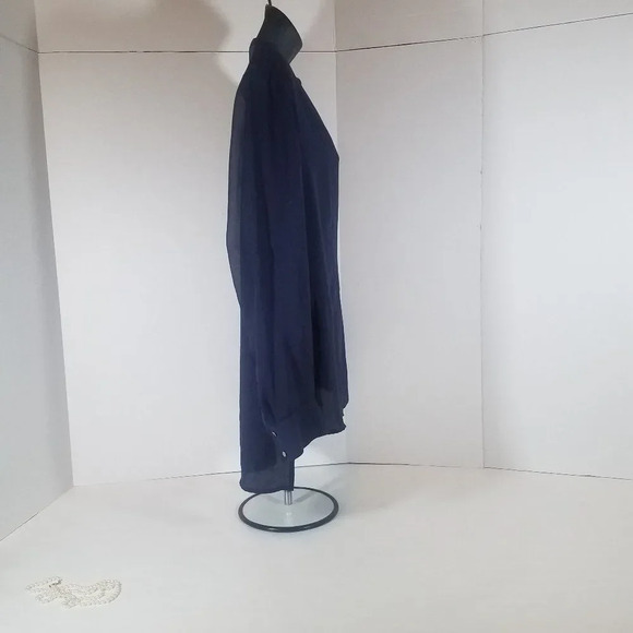 like new women's blouses - Picture 4 of 4